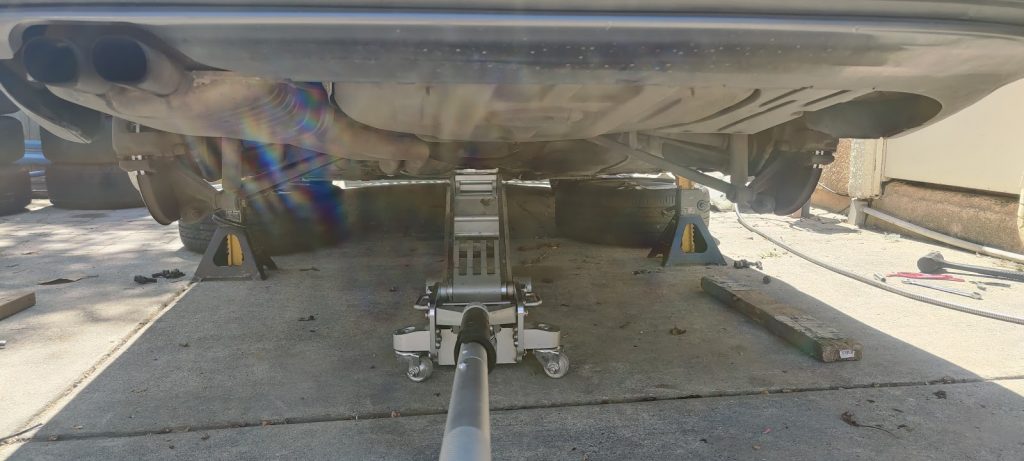 MaXpeedingRods Blog | An Automotive Blog from MaXpeedingRods - How to Install MaXpeedingRods Coilovers on A 2000 E46 323ci